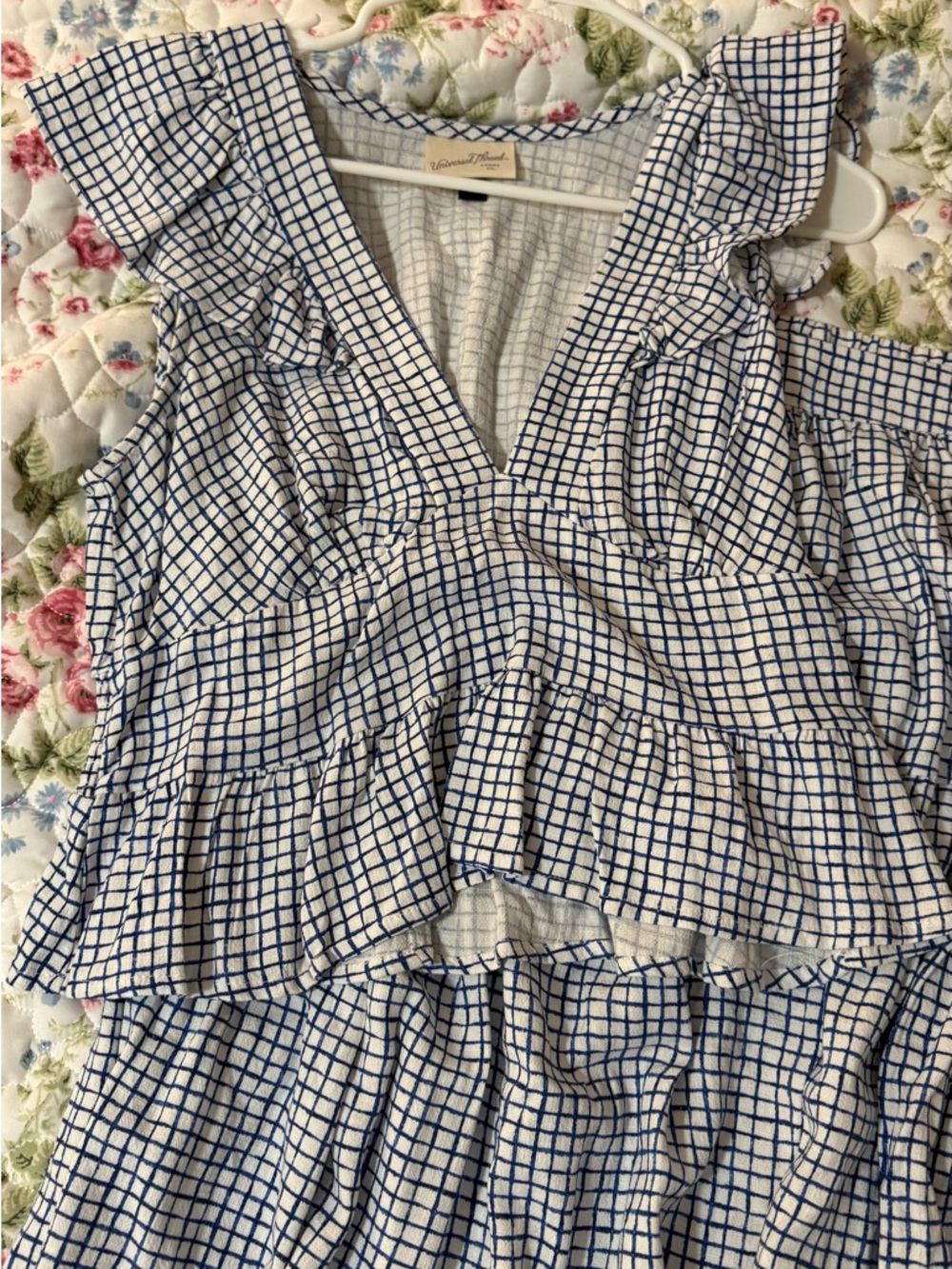 Universal Thread Blue & White Grid 2 piece set